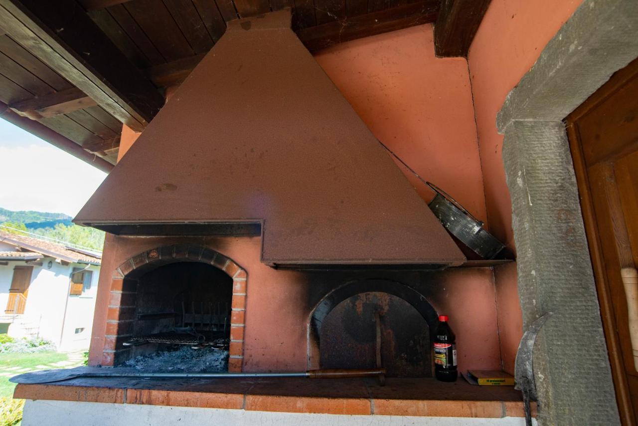Agriturismo Il Corniolo Castiglione di Garfagnana Luaran gambar