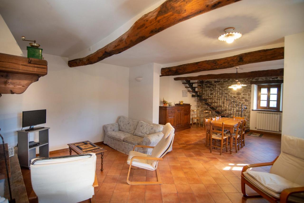 Agriturismo Il Corniolo Castiglione di Garfagnana Luaran gambar