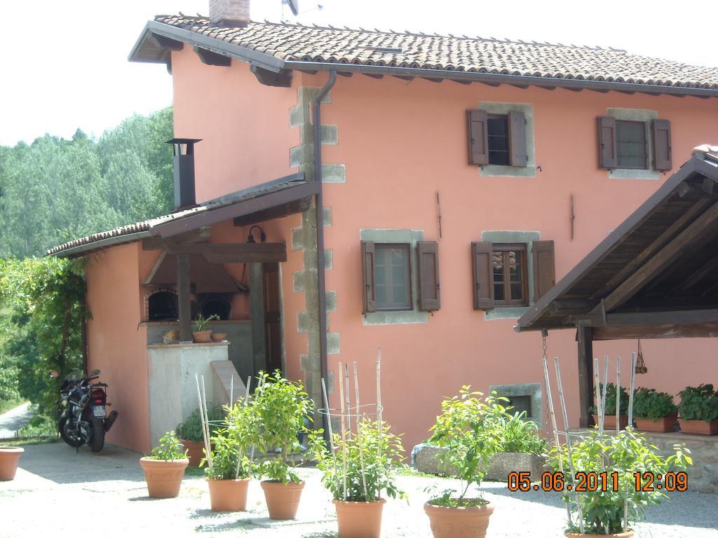 Agriturismo Il Corniolo Castiglione di Garfagnana Luaran gambar