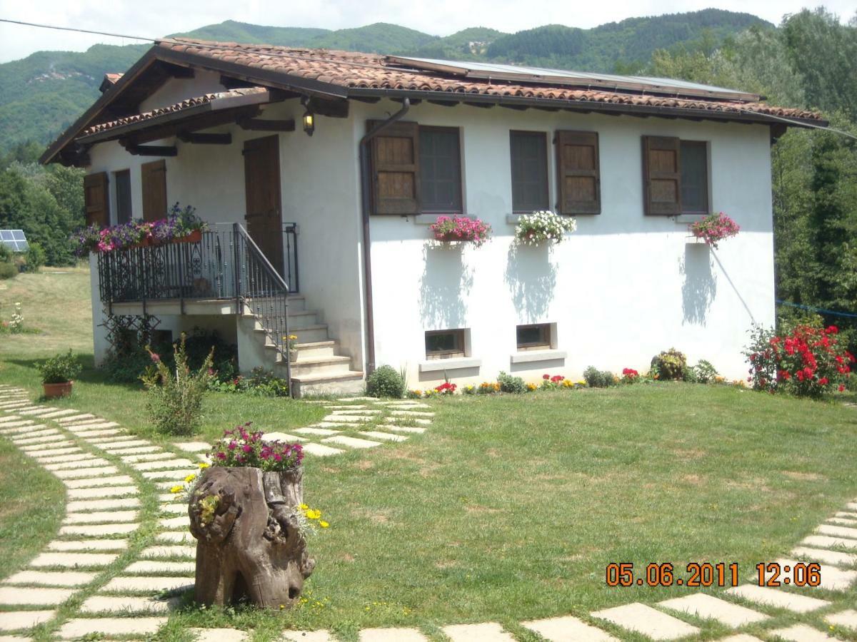 Agriturismo Il Corniolo Castiglione di Garfagnana Luaran gambar
