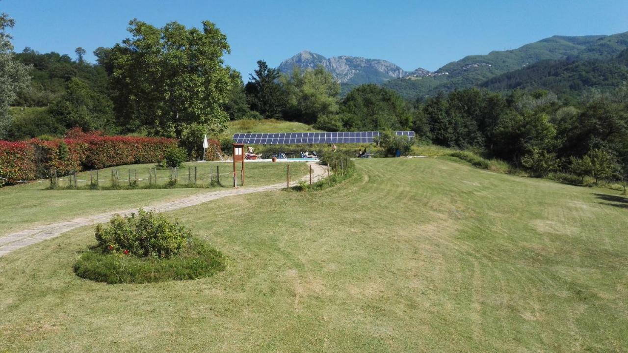 Agriturismo Il Corniolo Castiglione di Garfagnana Luaran gambar